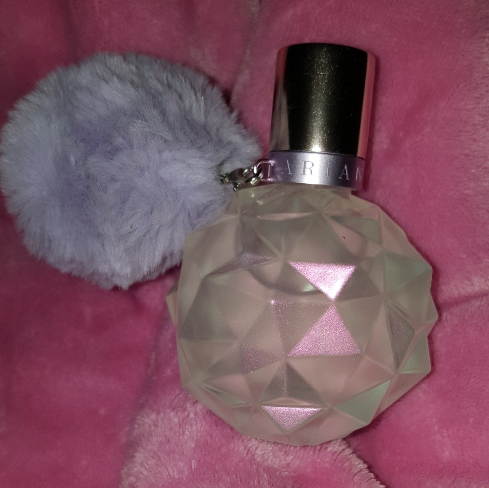 Ariana Grande Moonlight